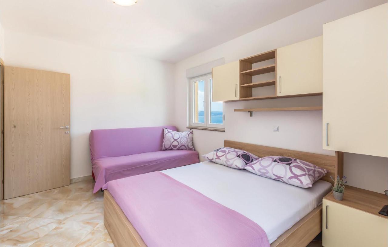 Beautiful Apartment In Krvavica With Kitchen Екстер'єр фото